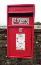 Photo 6x4 Close up, Elizabeth II postbox on Lighthouse Road, St Brides We c2019