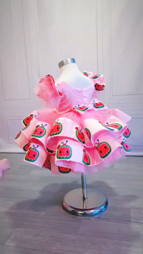 Melon dress,Melon birthday outfit, Melon birthday dress baby girl, Pink dress - 第 1 支影片,共 1 支