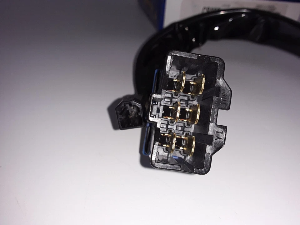 Ignition Switch CARQUEST 53-28035 for Kia Spectra 00-03,Rio 01-05,Sportage 01-02 - Image 4 of 4