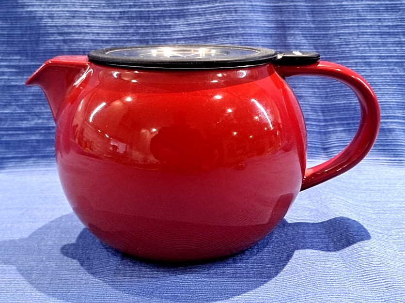 Red FORLIFE Tea Infuser Teapot w/ Stainless Steel Mesh and Lid