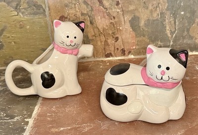 Vintage Cat Creamer Sugar Bowl Set Action Taiwan Ceramic