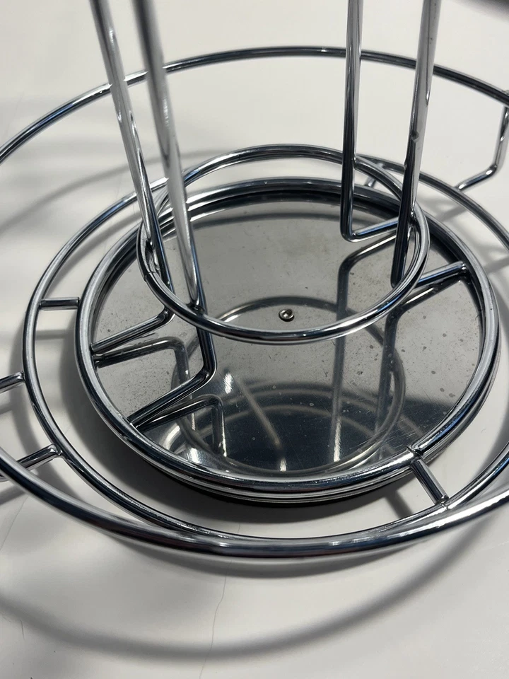 Estante giratorio para especias de alambre cromado Kamenstein - solo estante, sin frascos. Foto 4 de 4