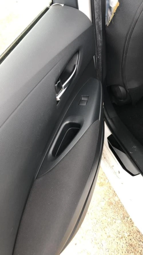 Etrier avant gauche (freinage) TOYOTA COROLLA E21 BREAK 4775002490 - Photo 4/4