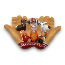 Nativity Scene Handmade Peru Jesus Ceramic Cupped Hands 4” Handmade NEW