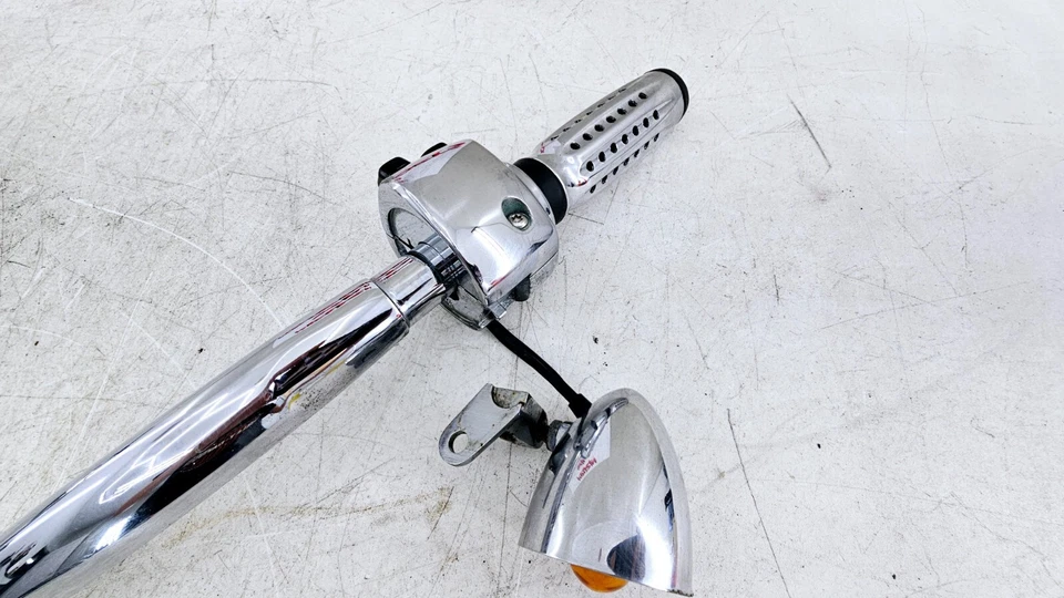Harley Softail CVO 2006 1 1/4" manillar interruptor carcasas empuñaduras + señal de giro Foto 4 de 4