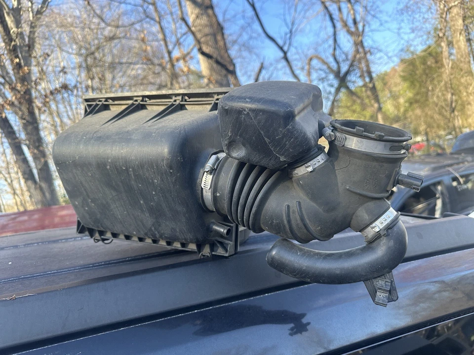 07-11 DODGE NITRO OEM AIR 4.0 ADMISIÓN LIMPIADOR FILTRO CAJA MONTAJE Foto 2 de 4