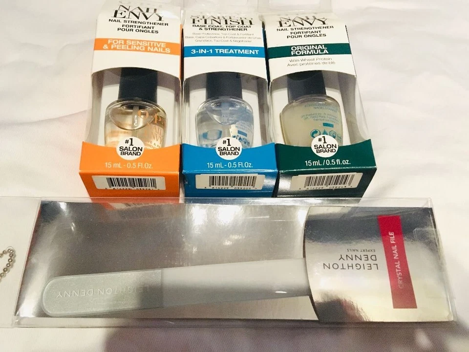 OPI Nail Envy Woman’s Set Original Formula & Strengthener Peeled - Bild 1 von 1