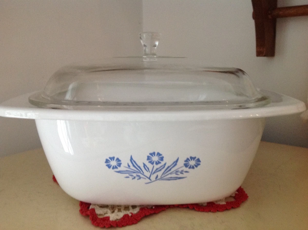 Vintage Corning Ware P34B Dutch Oven with Lid and Rack