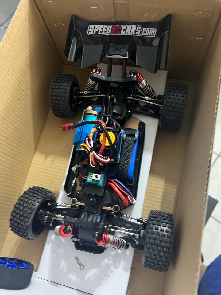 Voiture RC WLTOYS 184016 1/18 75KM/H Brushless 4WD - La Fusée Du Off-road ! Parfaite Pour Les Enfants Et Les Passionnés De Vitesse