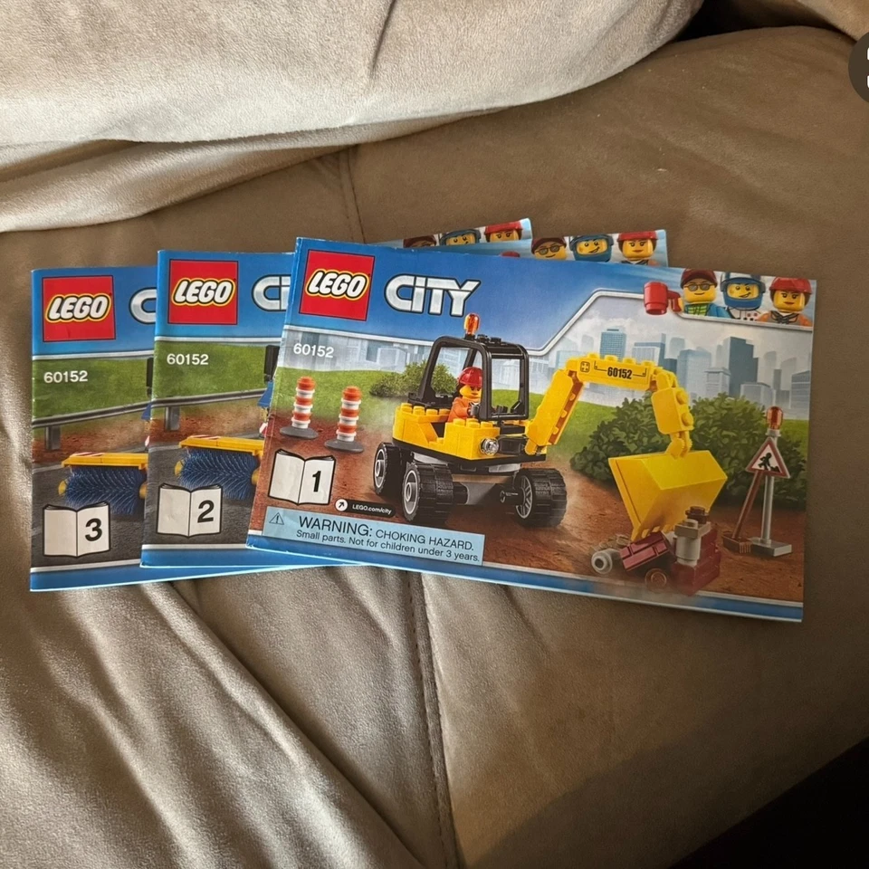 LEGO CITY: Sweeper & Excavator (60152) RETIRED-Used, but NICE! - Image 3 of 4