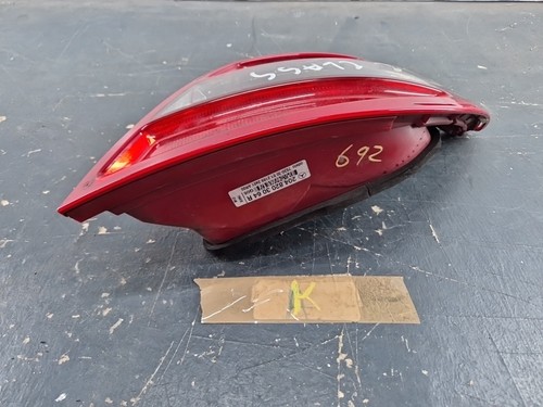Mercedes C Class RIGHT REAR Light SMOKED GLASS - Picture 2 of 3