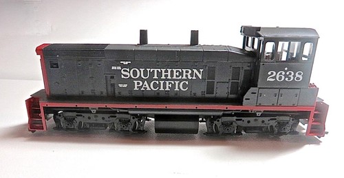 HO Athearn 3906 SW1500 Switcher Southern Pacific Cab 2638 Upgraded Excellent - Picture 2 of 8