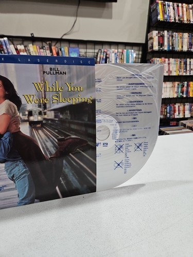 While You Were Sleeping (Laserdisc, 1995) π BUY 2 GET 1 FREE πΊπΈ SHIPPED - Picture 3 of 4