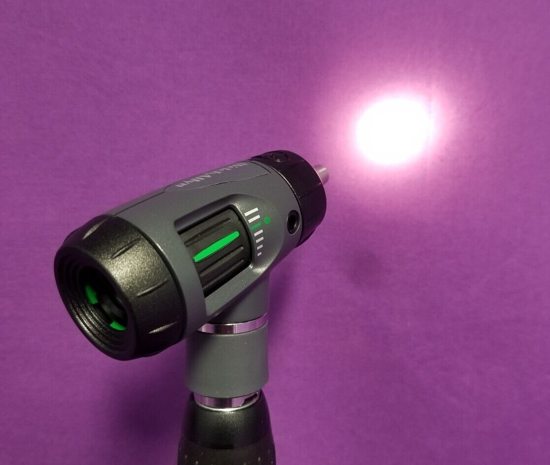 Welch Allyn 23810 MacroView 3.5V FiberOptic Otoscope EUC eBay