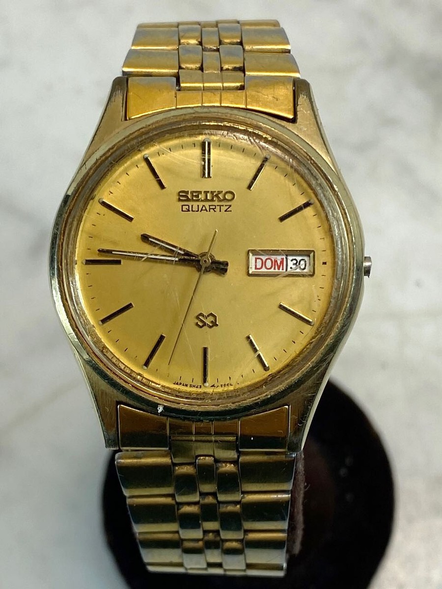 Vintage SEIKO SQ Men's Day Date Watch. Gold Tone Oyster Case Vintage SEIKO SQ Men's Day Date Watch. Gold Tone Oyster Case