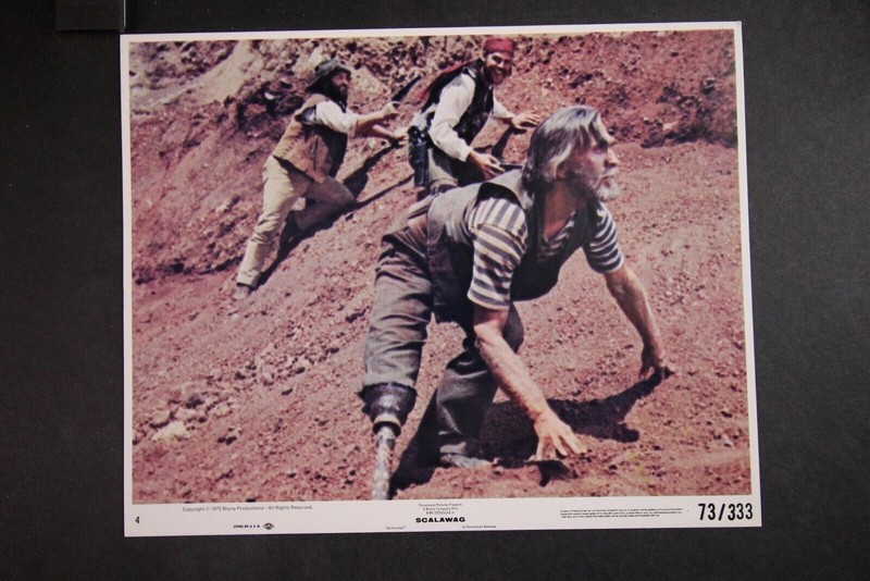 SUPER RARE!! 8X10 1973 ORIG "SCALAWAG" Kirk Douglas Mark Lester Neville Brand