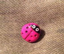DILL BUTTONS #231202 LADYBUGS-PINK--SHANK--11MM---6 PIECES