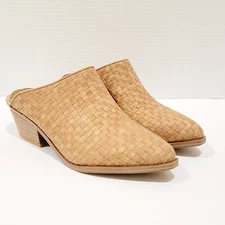 Corkys TGIF Mules Women's Size 9 Camel Tan Brown Basketweave Clogs  10-0099-CAML
