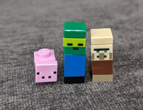 LEGO Minecraft: The Village (21105) used, Complete, no box/manual, Retired