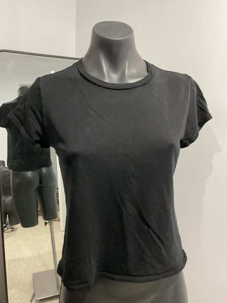 Reformation Tee Black  T-Shirt Size M
