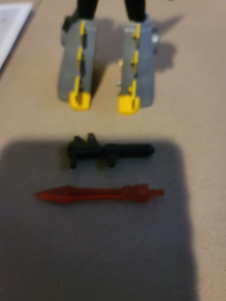 Figura de acción de juguete War In Pocket Dinobots Snarl Transformers Foto 2 de 3