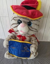 Peluche animée Cuddle Barn Sir Catsby le conteur *fonctionne* 2021 contes de fées