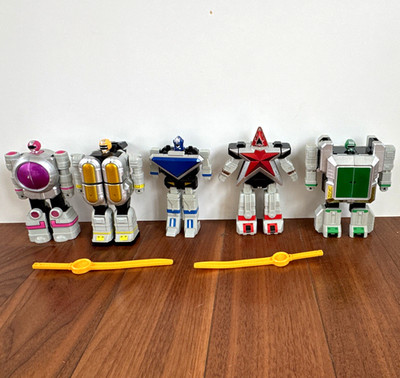 Bandai Power Rangers Deluxe Super Zeo Megazord w/swords *COMPLETE**SCRATCHED*