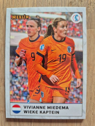 Topps Merlin UEFA Women’s Euro 2025 - Pick your Card - Bild 70 von 124