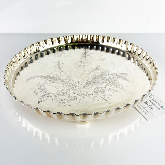 Vassoio in argento sheffield antico silver plated rotondo da tavola con piedini Vassoio in argento sheffield antico silver plated rotondo da tavola con piedini