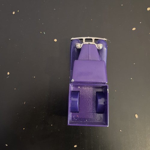 USED Majorette Model Van - Ford Model A Cadbury's Dairy Milk Buttons No. 201 #1 - Picture 4 of 5