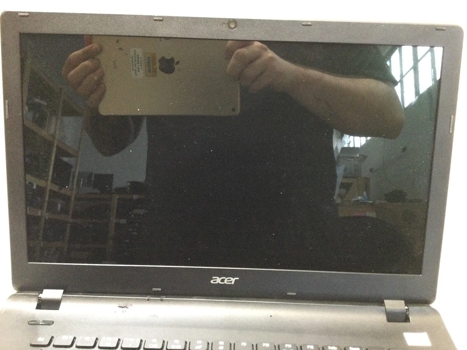 ACER ASPIRE ES1-511 - FOR PARTS - NO POWER - INTEL CELERON - 4GB RAM - READ - BB - Image 3 of 4