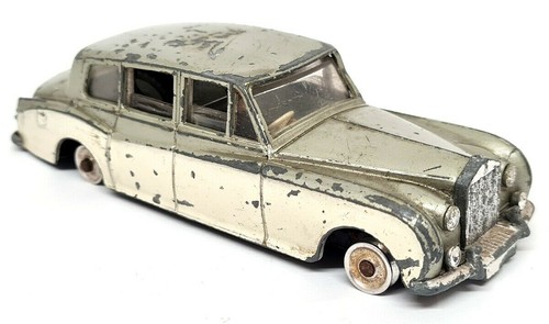 Dinky Toys Meccano Vintage - 198 Rolls Royce Phantom V Green Diecast Toy Car #02