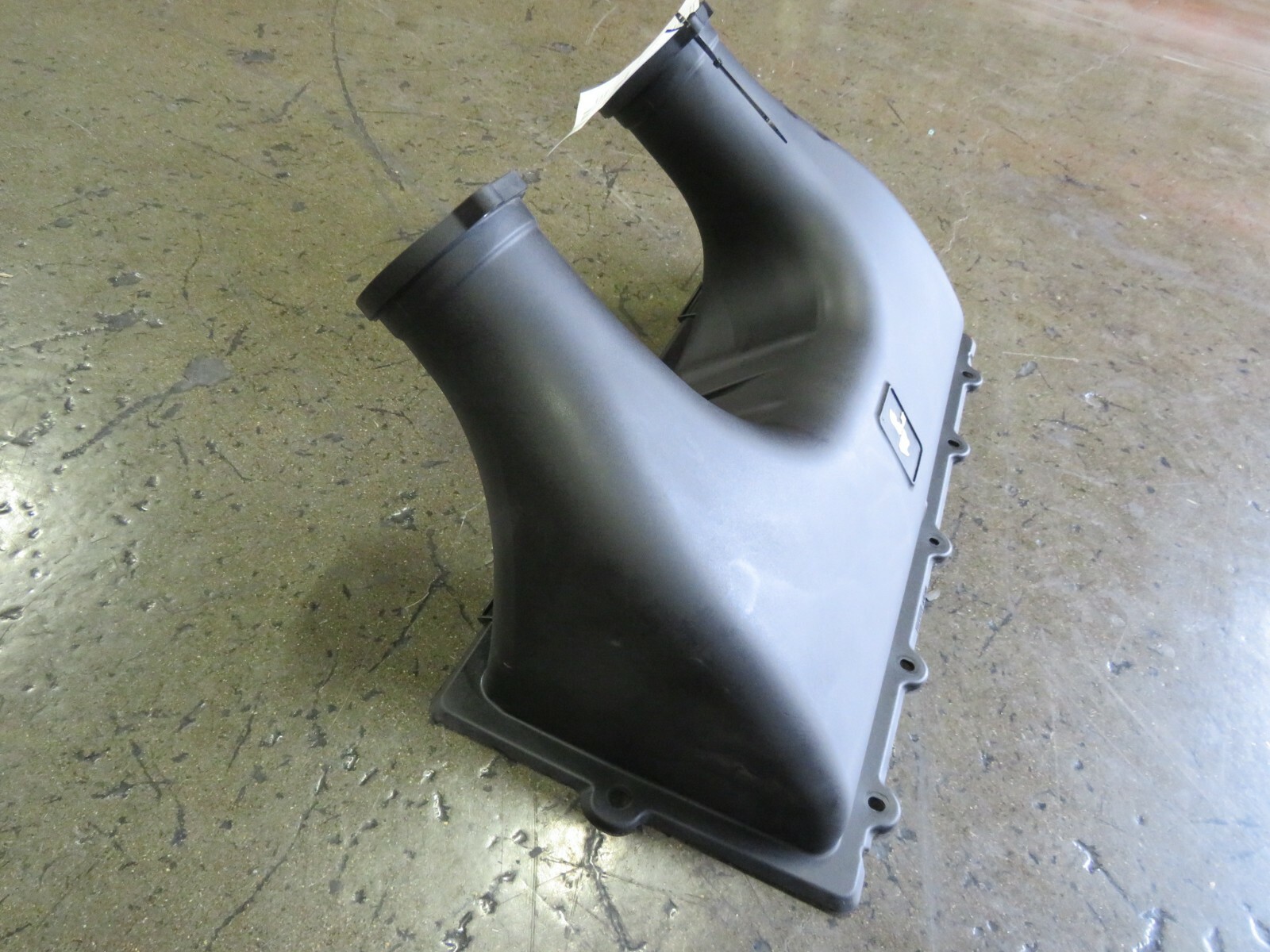 Ferrari 458 Italia, Spider, Upper Air Cleaner Box, Used, P/N 246588