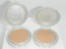 2 Stila Illuminating Powder Foundation 75 Watts Medium Suntan