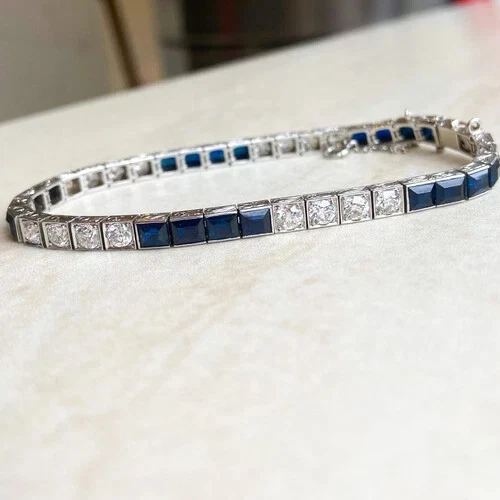 Brazalete de tenis de zafiro simulado/circonita cúbica corte princesa de 10 quilates enchapado en oro blanco de 14 quilates Foto 3 de 4