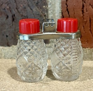 Vintage Twinette Mini Travel Salt & Pepper Set With Red Caps 1930's