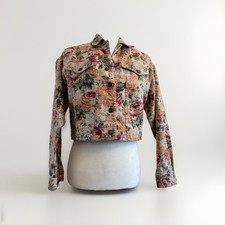 Vintage Liz Wear Cropped Button Up Jean Jacket In A Gorgeous Floral Tone 90s