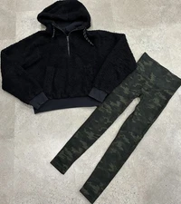 Womens LULULEMON/SPANX Cropped Sherpa Hoodie & Leggings, sz 4 (Small)