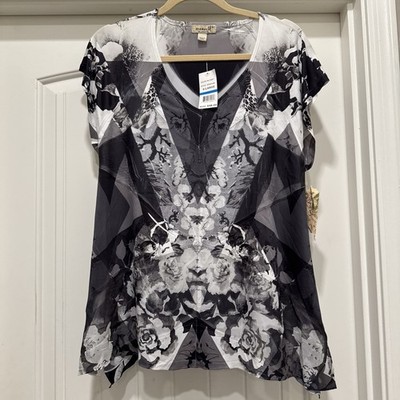 NWT One World Fall Purity Black White Top Short Sleeves SX XL