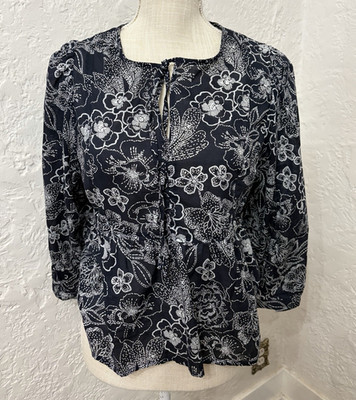 Banana Republic Blue/White Floral V-Neck Tie 3/4 Sleeve Blouse Top S