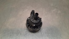 Pompe à eau Mercedes 206