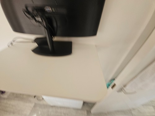 Philips 23.6 Inch Gaming Monitor Full HD LCD 75 Hz Curved 241E1SCA/00 - Picture 2 of 18