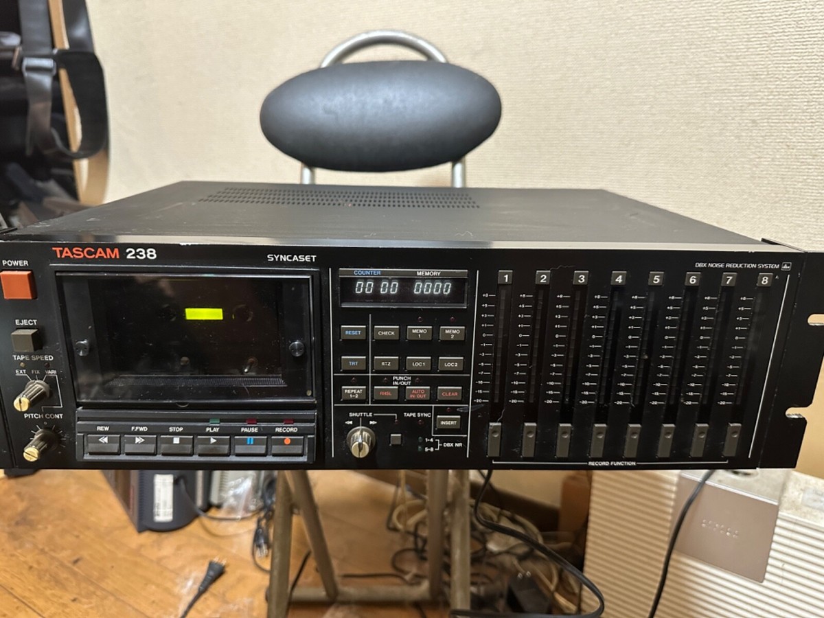 TASCAM 238 マルチトラックレコーダー TASCAM 238 マルチトラックレコーダー