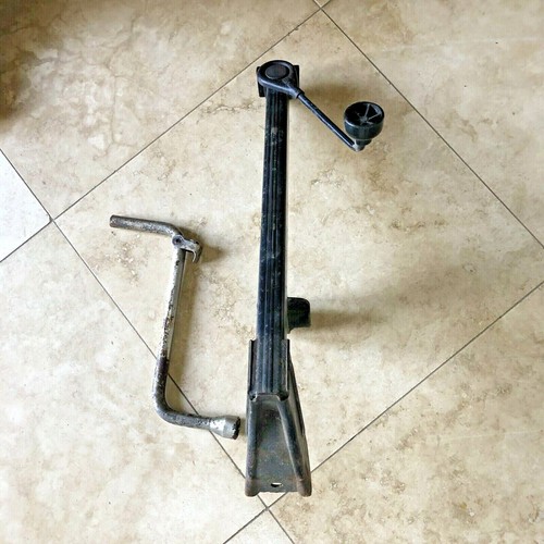 77-78-79-80-81-81-83 BMW 3 Series E21 320i 325E Bilstein Jack & Wrench OEM - Picture 4 of 4