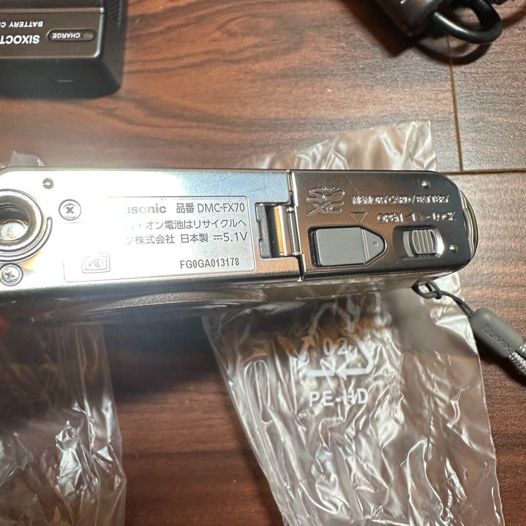 Panasonic LUMIX FX DMC-FX70-K Digital Camera 2689 From Japan
