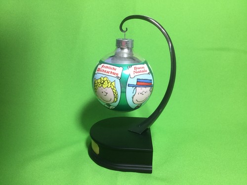 Hallmark Keepsake 1993 Peanuts Glass Christmas Ball Ornament Snoopy Santa Beard - Picture 2 of 4