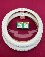 NEW! PAIR OF BMX SOLID WHITE DURO TIRES IN 20 X 2.125 COMP III TREAD W/TUBES.