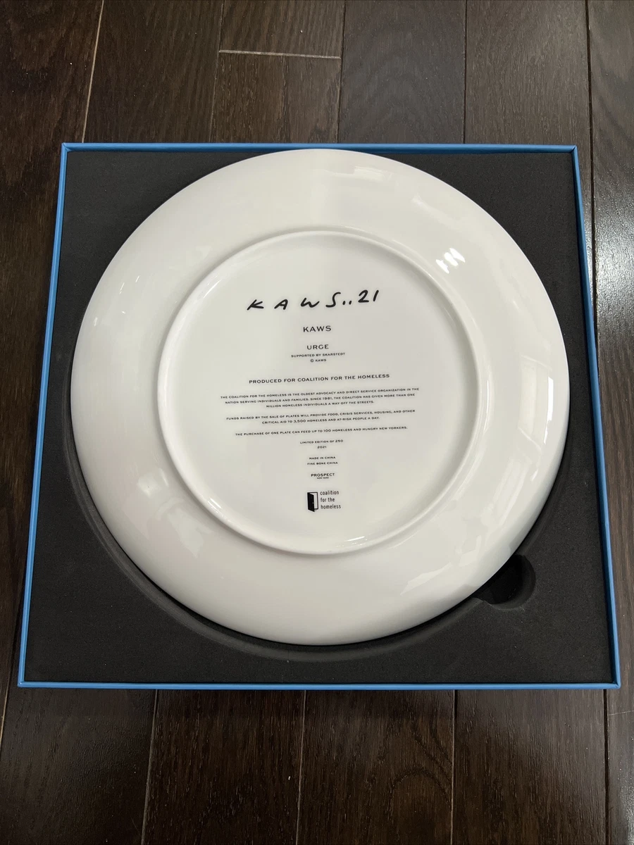 Plate by KAWS カウズ プレート Artware Editions | tradexautomotive.com