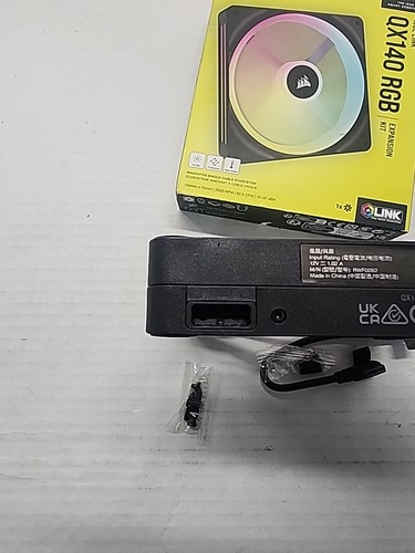 Wentylator obudowy CORSAIR iCUE LINK QX140 RGB 140mm - czarny (1-pak) - Zdjęcie 4 z 7