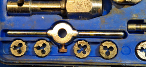 Old Logo Blue Point 41 piece SAE tap and die set Complete - Bild 13 von 15